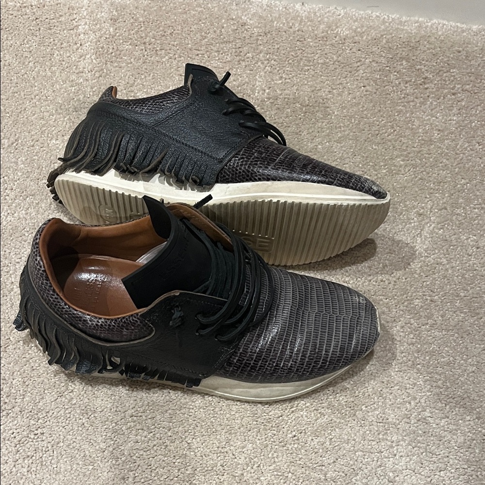 Esseutesse Leather Fringe Sneaker - charcoal grey/python, size 8